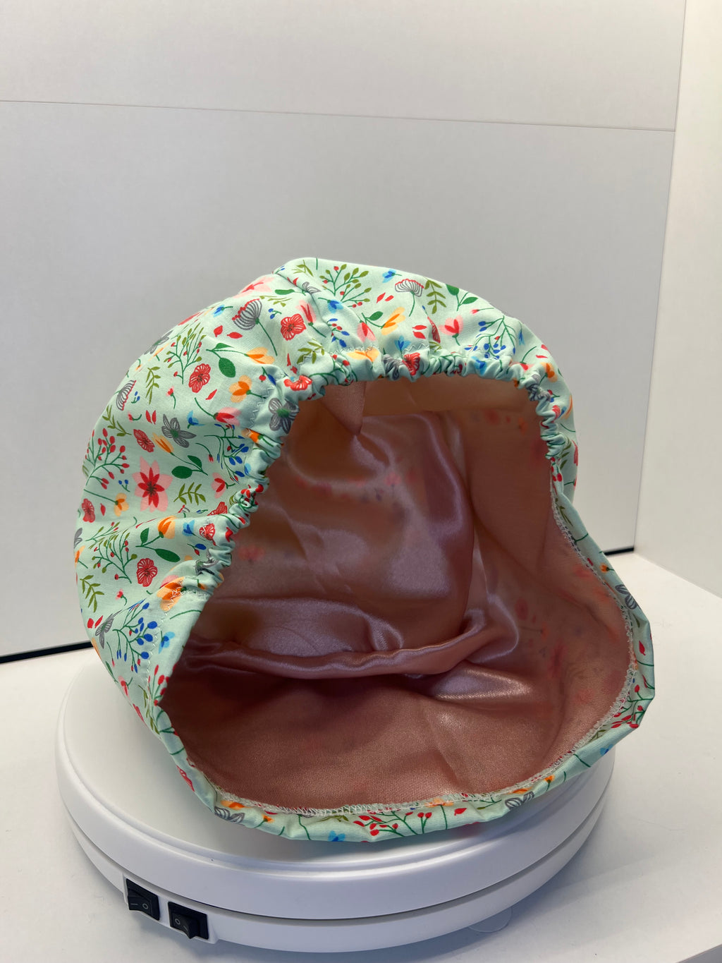 Mint Meadow 100% Cotton Scrub Cap/Theatre Hat - UK Handmade