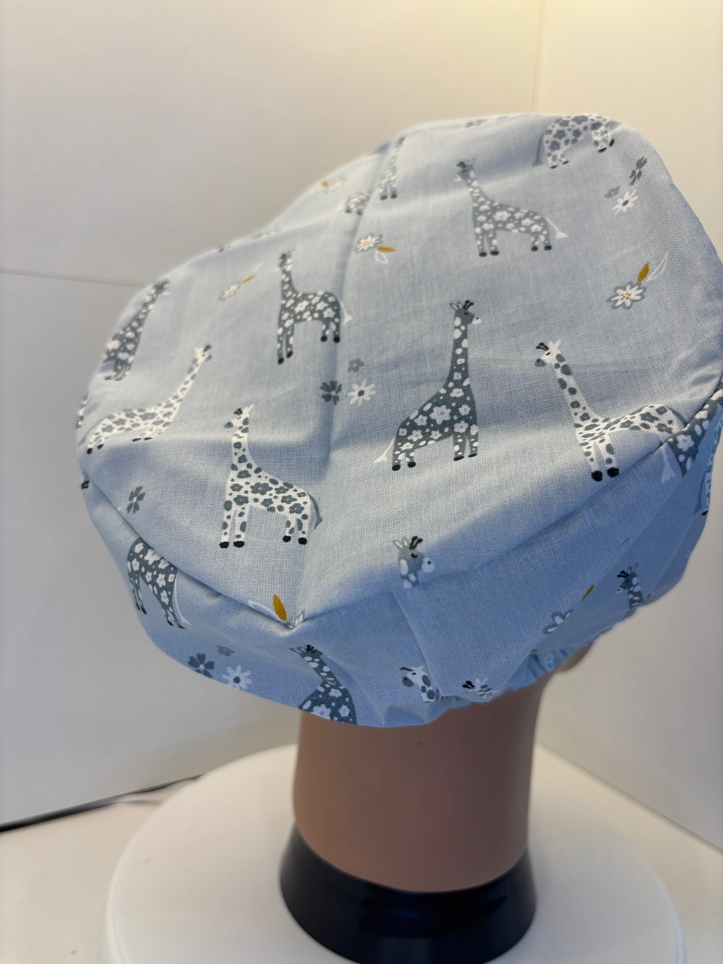 Blue/White Flower Giraffes 100% Cotton Surgical/Theatre Scrub Hat/Cap. UK Handmade