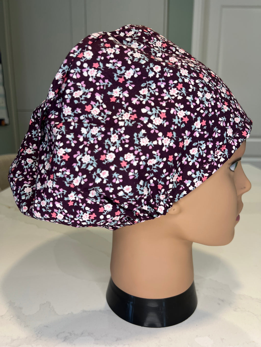 Plum-coloured ditsy floral 100% Cotton fabric theatre scrub cap / hat Optional Satin-lining