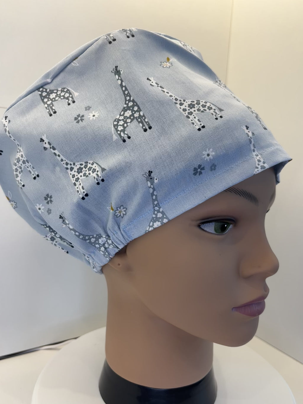 Blue/White Flower Giraffes 100% Cotton Surgical/Theatre Scrub Hat/Cap. UK Handmade